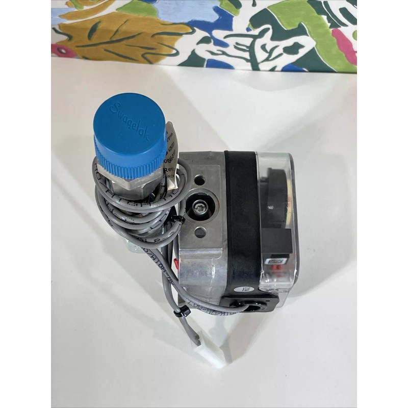Dungs GML-A4-4-4 Gas Pressure Switch 1-20″ WC NEMA 4 +