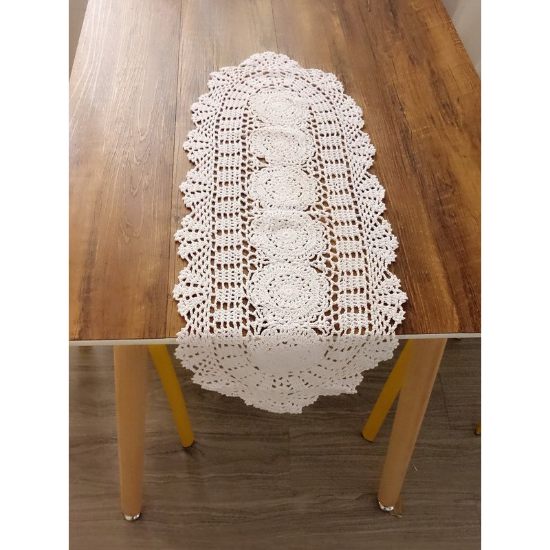 Laivigo- Handmade Crochet Lace Oval Lucky Flower Tablecloth Table Runner
