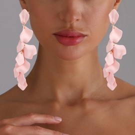 Acrylic Flower Drop Dangle Earrings for Women Vintage Colourful Petal Tassel Earrings Statement Long Drop Exaggerated Floral Earrings Boho Style Classic Jewelry (Light Pink)