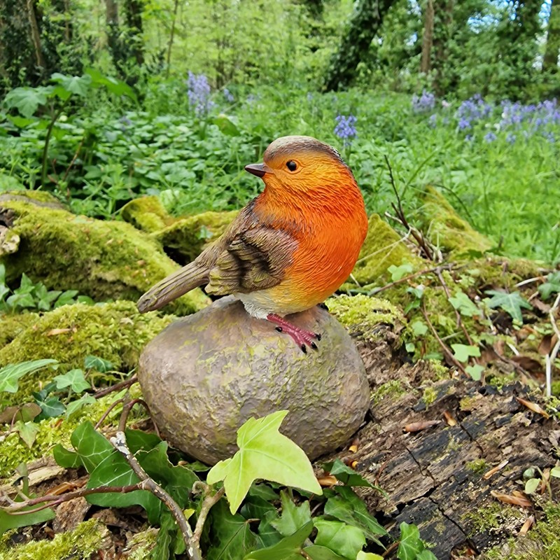 Selections Robin on a Stone Resin Garden Ornament