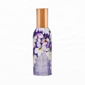 Bath & Body Fresh Cut Lilacs Concentrated Room Spray 1.5 oz. / 42.5 g (Packaging Styles May Vary)