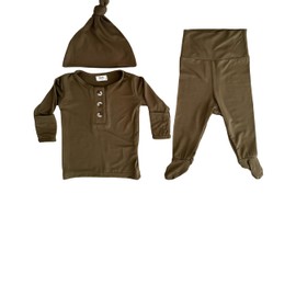 Stroller Society Newborn Baby Take Home Outfit and Hat Set, Cozy Gender Neutral Baby Clothes, Comfy Newborn Outfit for Boys and Girls, Stylish Newborn Clothes, 0 to 3 months old, Navy Blue