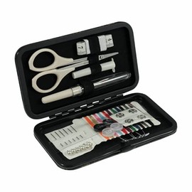 Hemline Gold Sewing Kit: Hemline Gold Notions Print