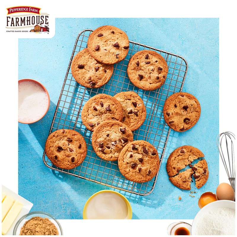 Pepperidge Farm Farmhouse Thin and Crispy Milk Chocolate Chip Cookies,