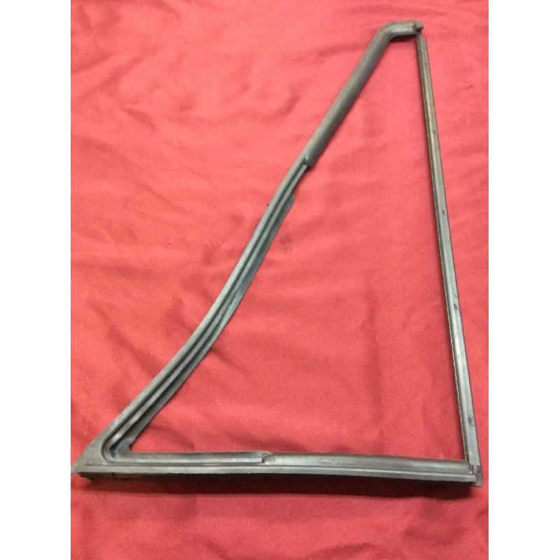 TOP QUALITY 1966-1977 EARLY FORD BRONCO PREMIUM VENT WINDOW SEAL