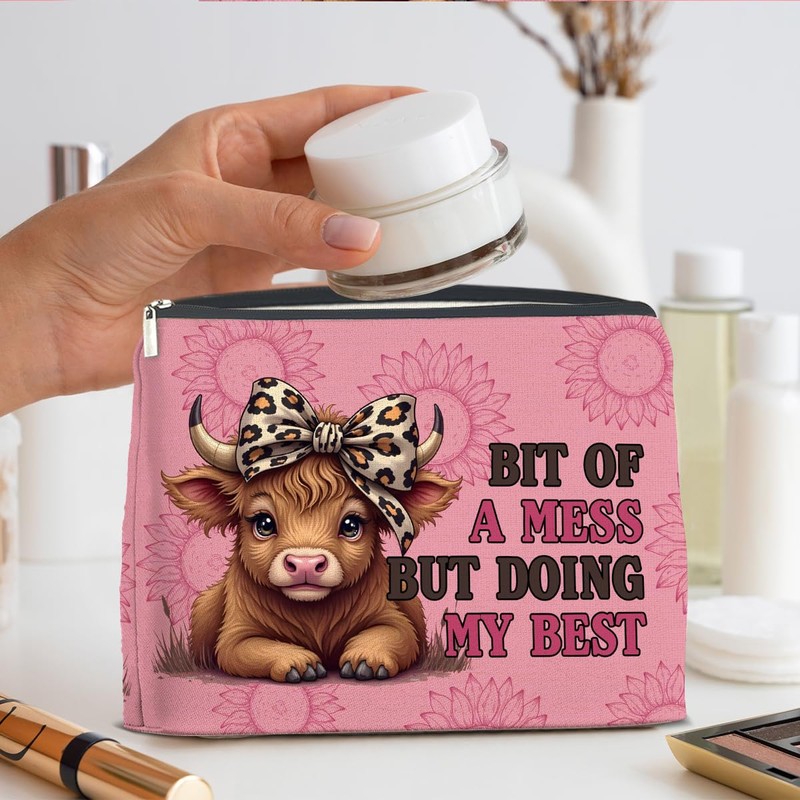 UPNEGE Inspirational Highland Cow Makeup Bag Gifts for Women Wild