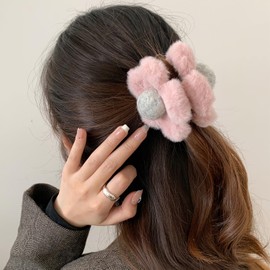 Flower Hair Clips for Women Girls - Cute Pink Fluffy Claw Clip for Long Curly Thick Thin Hair - Medium Plastic Jaw Clips Strong Hold Catch Clamps Barrettes Headwear Styling