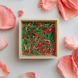 BOXHOME Shred Paper Filler (1/2LB) Crinkle Cut Paper for Wrapping & Filling Gift Basket Gift Boxes, Red, Kraft and Green-Christmas Mix