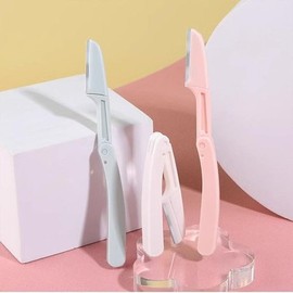 Eyebrow Trimming: Comfortable Grip Portable Eyebrow Trimmer 3-Piece Set / 눈썹 다듬기 편안한 그립감 휴대용 눈썹 정리칼 3P