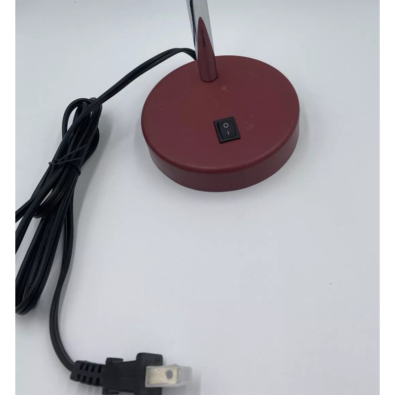 MAXLITE LED DESK LAMP 3.5W 220 LUMENS 25,000 LIFE IN