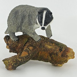 Fiesta Studios Badger Ornament Original Collectable Figurine by Barrie Gittens H10cm