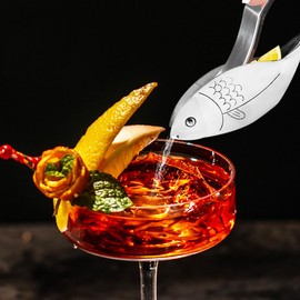 HyzaPhix 3pcs Lemon Juicer, Manual Lemon Squeezer Portable Lime Juicer, Bird Shape Hand Press Juicer for Orange Lemon Lime Pomegranate (fish)