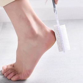 Foot sole exfoliation brush / Foot sole exfoliation / 발바닥 제거 각질 브러쉬/발바닥 각질 제거