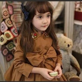 KIDS Wig, For Kids, Half Long, Curly, Girls, All Full Wig, Fluffy, Soft, Airy, See-through Bangs, Cute, Girl Wig, Lightweight, Costume, Presentation, Birthday Party, Hair Fraying, Costume, Shrine Visits (Net Included) (M, Dark Brown)