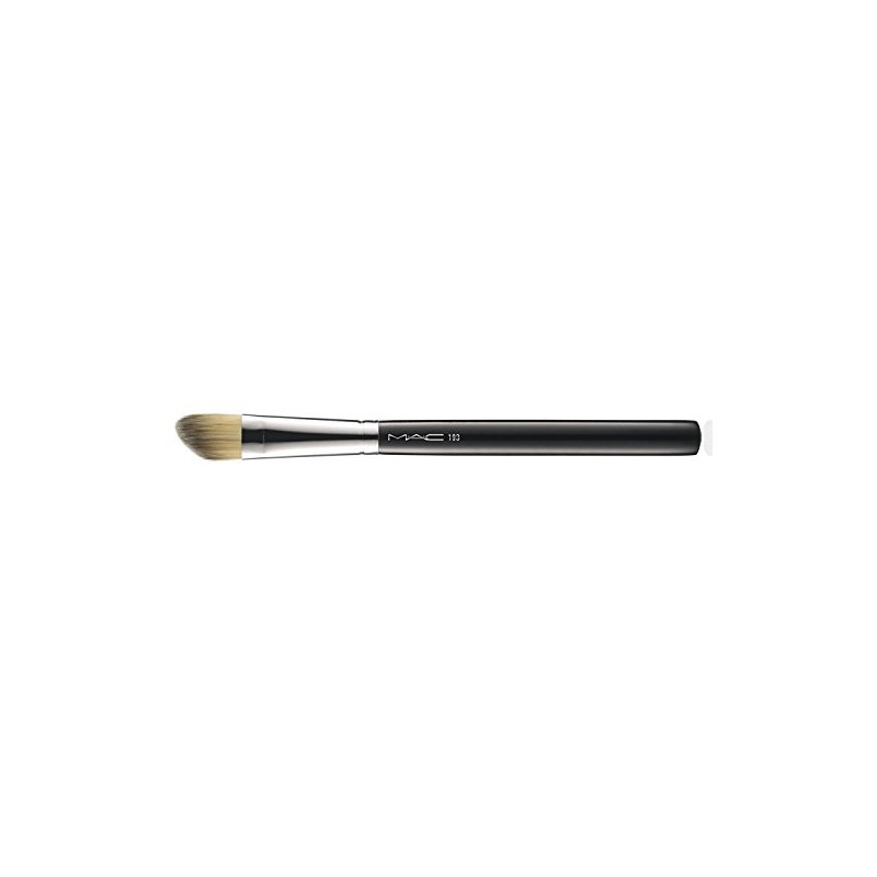 MAC 193 Angled Foundation Brush
