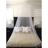 Gravity Trading White Mesh Hanging Mosquito Net