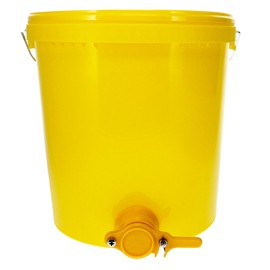 Germerott Bienentechnik Filling bin 25 kg with squeeze tap for easy and quick filling of spinned honey. Also ideal for young beekeepers who only have small quantities to fill.