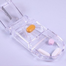 Other pill cutter, pill cutter, pill splitter, pill grinder, tablet crusher, single item / 기타 알약 커팅기 약 절단기 알약쪼개기 자르기 약분쇄기 정제붙쇄기, 단품