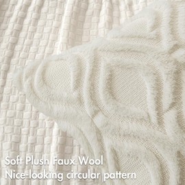 MIULEE Christmas Cream White Throw Pillow Covers 18x18 Inch, Soft Plush Faux Wool Couch Pillow Covers Set of 2 Decorative Farmhouse Boho Throw Pillows for Sofa Living Room Bed