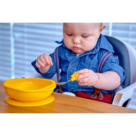 palm grasp spoon & fork giraffe