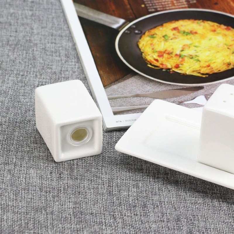 Gaolinci White Porcelain Salt & Pepper Shakers, Salt Shaker Set