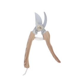 Takagi Woody Taste Stainless Steel Pruning Series 6.5 in (165 mm).