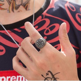 PAMTIER Men's Stainless Steel Four-Leaf Clover Good Luck Signet Ring High Polished Antique Silver Size 9