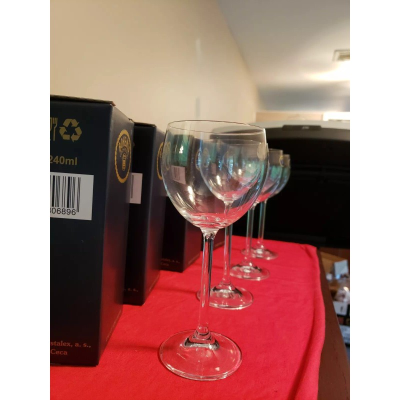 Bohemia 4 ~ Vintage Bohemia Long Stemmed Crystal Calice Vino
