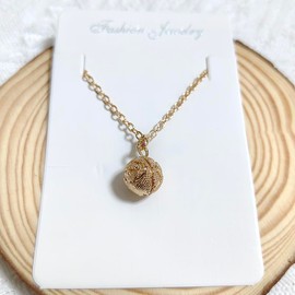 Gold Basketball Pendant Necklace Gift for Basketball Players Girls Boys Basket Ball Necklaces for Women Men Basketball Fans Lovers Gifts for Basketball Team Gifts Necklaces