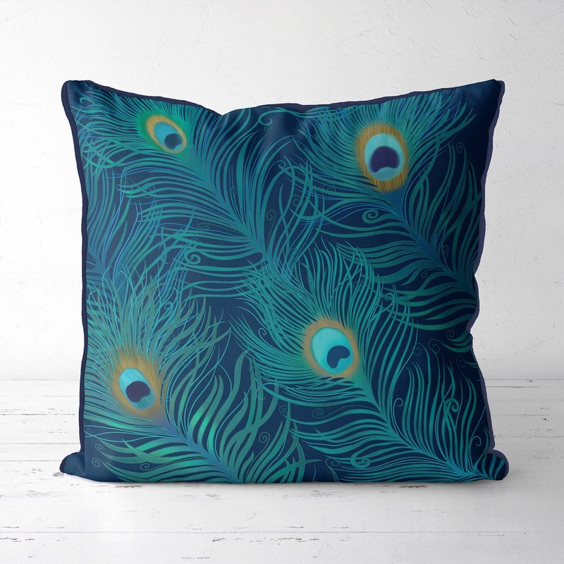 Kelly Stevens-McLaughlan, Peacock with Doodle Tail on Gold Cushion /