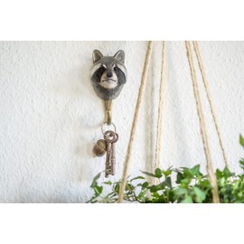 Wildlife Garden WG4544 Raccoon Coat Hook Carved Wood 112 x 54 x 55 mm