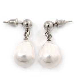 Lustrous White Freshwater Pearl Drop Earrings/Rhodium Plated/ 28mm L
