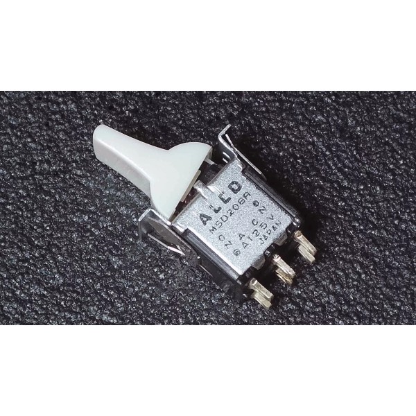 Alco MSD206R Momentary DPDT Paddle Push Button / Switch 6a