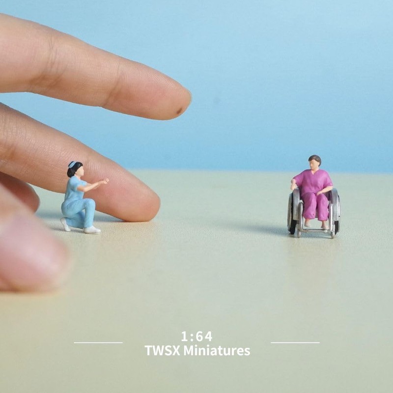 3pcs 1:64 Scale Miniature People for Creative Scenes