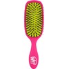 Wet Brush - cepillo para polvo para mejorar el brillo,