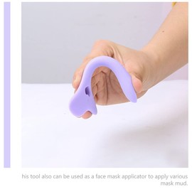 Minkissy Eyeliner Aid Under Eye Eyeliner Stencil Eyeliner Drawing Aid Eye Makeup Tool Eyeliner Guide Tool Eyeliner Eyeshadow Mask Applicator Spoon Protection Silica Gel