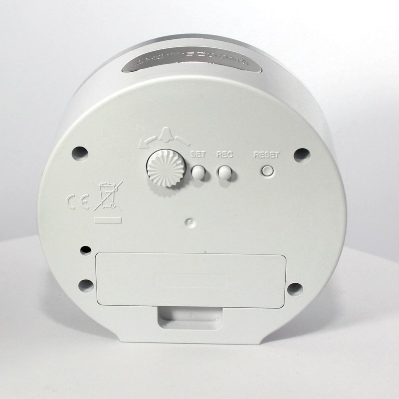 Radio Alarm Clock without Ticking with Light Snooze Crescendo Alarm