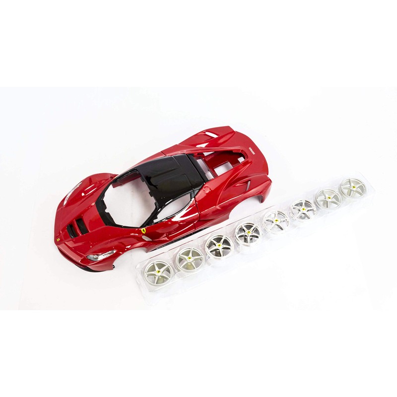 Maisto 39129 1:24 Scale Building Kit LaFerrari Model Car (Red/Black)
