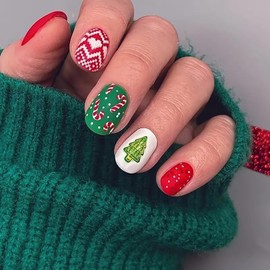 Press on Nails Christmas Nails Xmas Tree Stick on Nails Candy Acrylic Fake Nails Holiday Nails 24 Pcs Short Square Red Green white Pattern False Nails Gel Glue on Nails for Women Girls