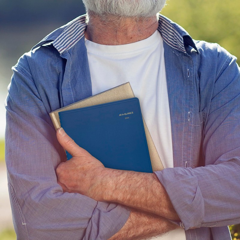 AT-A-GLANCE 2026 Planner, Monthly, 7" x 8-3/4", Medium, Blue (701242026)