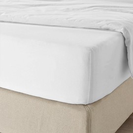 Purity Home 100% Cotton Fitted Sheet Double Bed Deep Fit White, 1pc Only, 400 Thread Count Sateen Weave Fitted Sheet 135 x 190cm, Soft & Silky Wrinkle Resistant 40cm Deep Pocket Bed Sheets Fitted