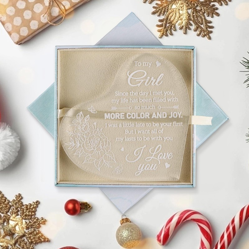 PETCEE for Girl - 3.9x0.4x3.9 Heart-Shaped Engraved Plaque Romantic Gift