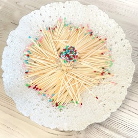 3.75" Rainbow Color Matches (100 Count) - Plus Free Striker!!! - Long Decorative Wood Match Sticks - Wholesale Bulk Matches for Holder Refill and Home Décor (Rainbow)