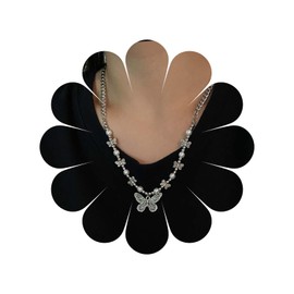 Inateannal Vintage Pearl Butterfly Pendant Necklace Pearl Beaded Choker Necklace Silver Pearl Necklace Choker Butterfly Bead Chain Necklace Jewelry for Women and Girls