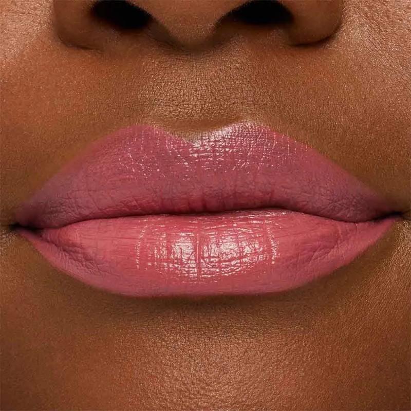 Labial Macximal Satinado Color Intenso Larga Duración Mac Brave Red