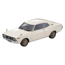 ignition model x TOMYTEC T-IG4324 1/43 Nissan Laurel HT 2000SGX White Finished Product