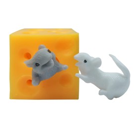 FSFHSJ Stretchy Cheese and Mice Toy , 2 Squishable Mouse and Cheese Block Toys, 2 Cute mice and a Cheese Toy，Squeeze Food and Animal Toys,Stress Busting Fidget Toy.