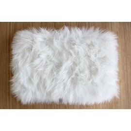 Catastrophic Creations The Nest Cat Bed – Modern Cat Bed – Bamboo Bed for Cats – Warm & Plush Pet Bed – Modular Cat Beds for Indoor Cats – Faux Fur Nap Cat Bed