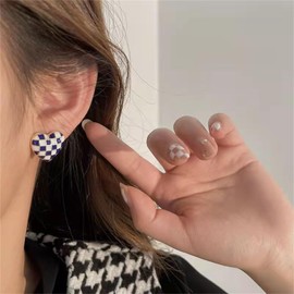 Checker Heart Stud Earrings for Women Unique Temperament Enamel Black White Striped Checkerboard Lightweight Small Earrings for Minimalist Valentines Day Birthday Anniversary Fashion Jewelry Gifts (Blue heart earring)