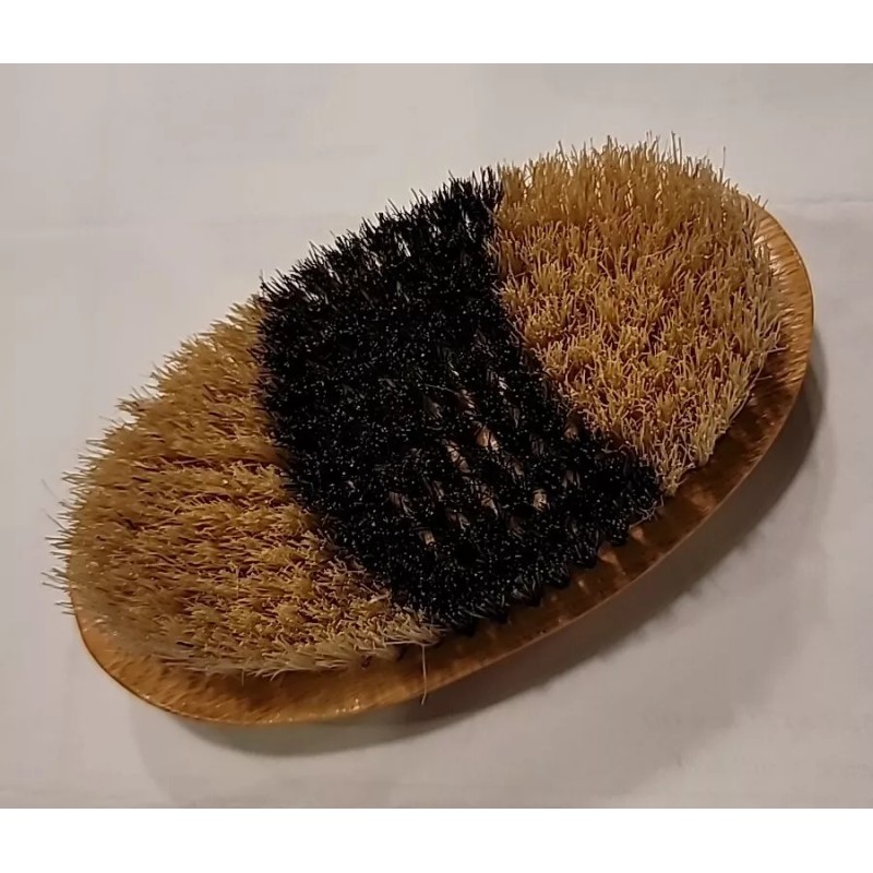 Frederick Benjamin 360 Curved Medium/Hard Wave Brush
